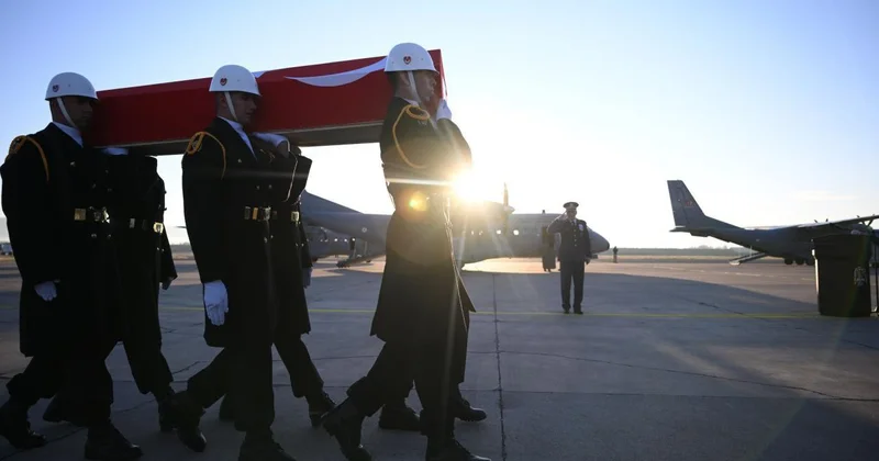 Türkiyə şəhidləri ilə vidalaşdı