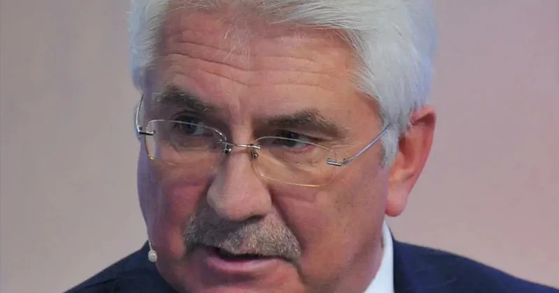 Üzrü qəbahətindən böyük RUSİYA