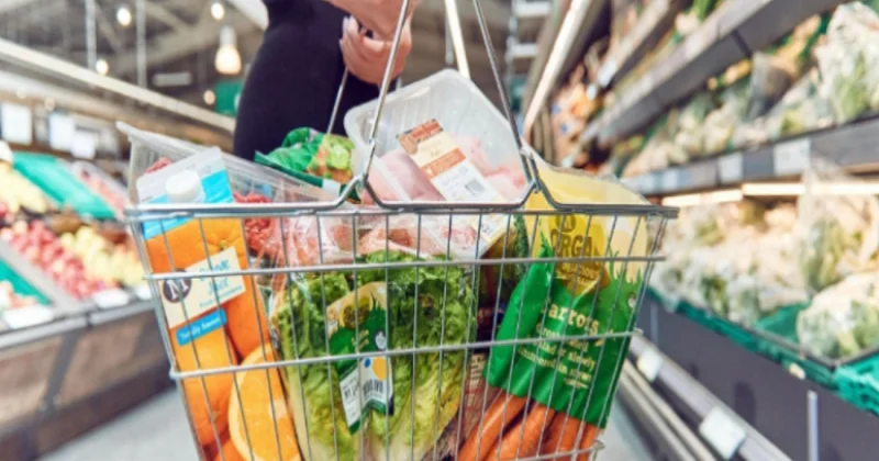 Ölkədə istehlak bazarının həcmi 66 mlrd. manatı ötüb