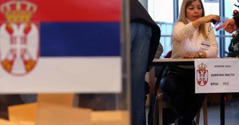 Ermənistanda parlament seçkiləri vaxtından əvvəl keçirilə bilər ŞƏRH