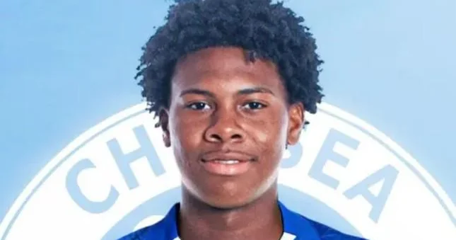 Çelsi 16 yaşlı futbolçu ilə razılaşdı