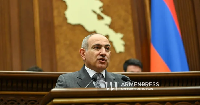 Paşinyan: Tramp yolu ndan elektrik və qaz xətləri çəkiləcək