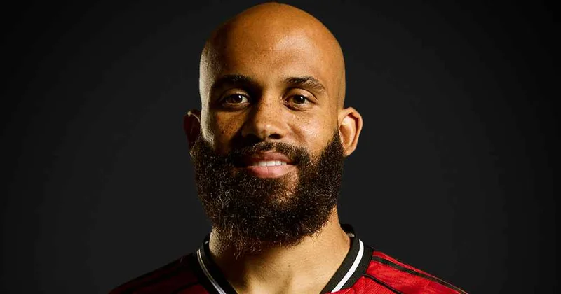 Premyer liqada hamını qabaqladı