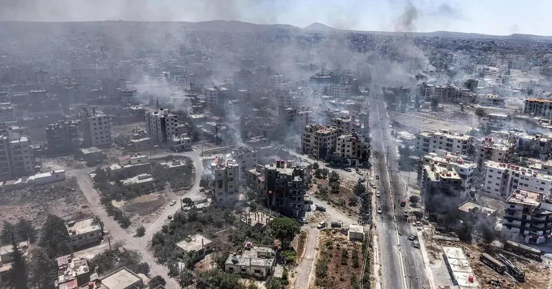 Suriyada İsraillə sərhəddə silahlı toqquşma gedir