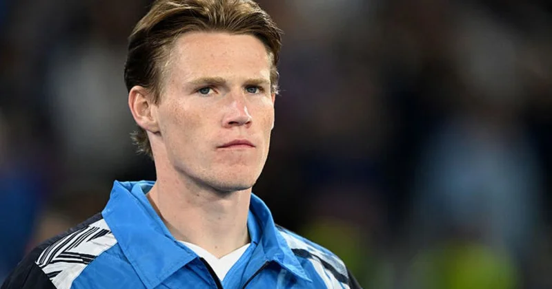 “Napoli”nin futbolçusu Premyer Liqa yolunda İdmanXəbər