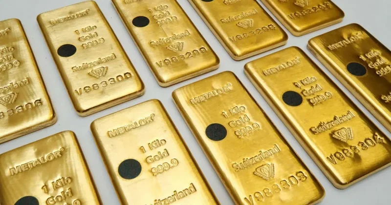 Çin qızılı rəsmi açıqlamalardan 10 dəfə artıq alır