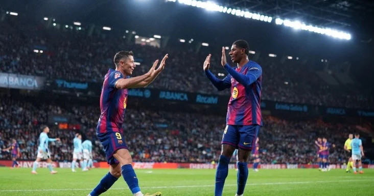 “Barselona” Premyer Liqa klubunun müdafiəçisi uğrunda “Çelsi” ilə rəqabət apara bilər