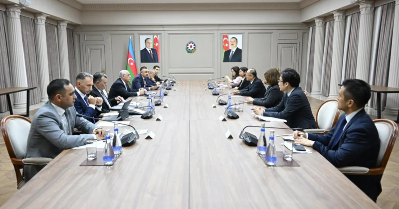 Əli Əsədov Asiya İnkişaf Bankının prezidenti ilə əməkdaşlıq perspektivlərini müzakirə edib FOTO