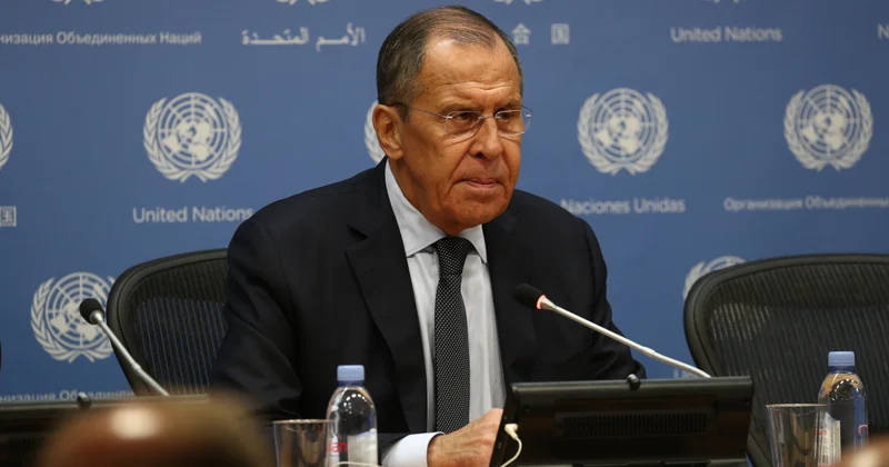 Lavrov Hindistanın xarici işlər naziri ilə danışıqlar aparacaq