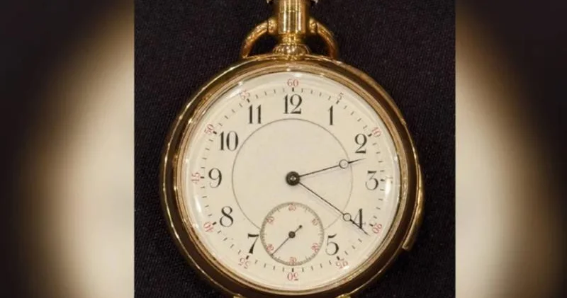 BU SAAT 2.3 MİLYON MANATA SATIŞA ÇIXDI FOTOLAR