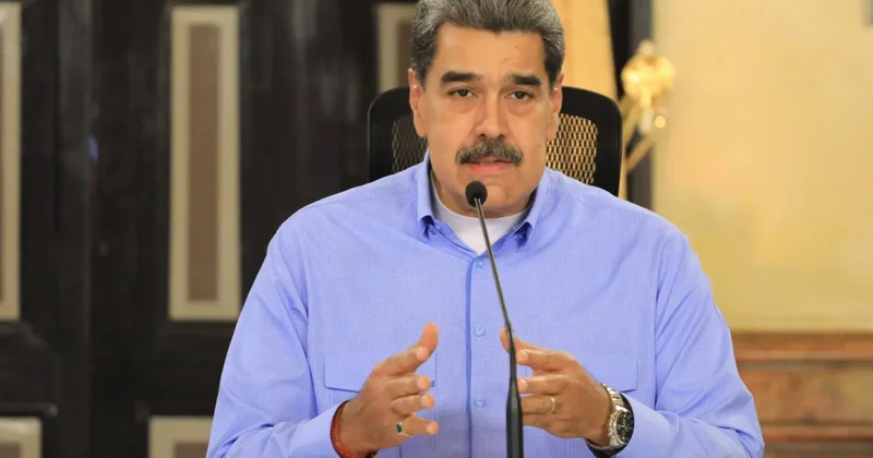 Мадуро просит у Трампа мира