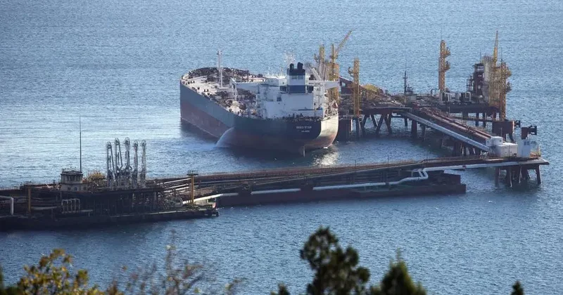 Ukrayna Transneft in terminalına zərbə endirib