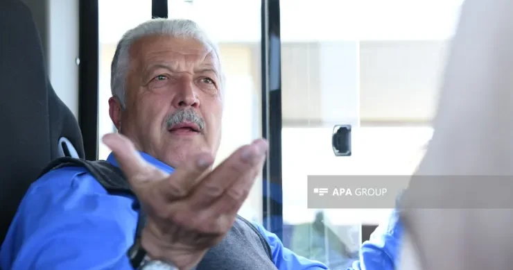 “Gənc sərnişinlər qulaqlıq taxıb, guya yatırlar” Avtobus sürücüsü ilə MÜSAHİBƏ