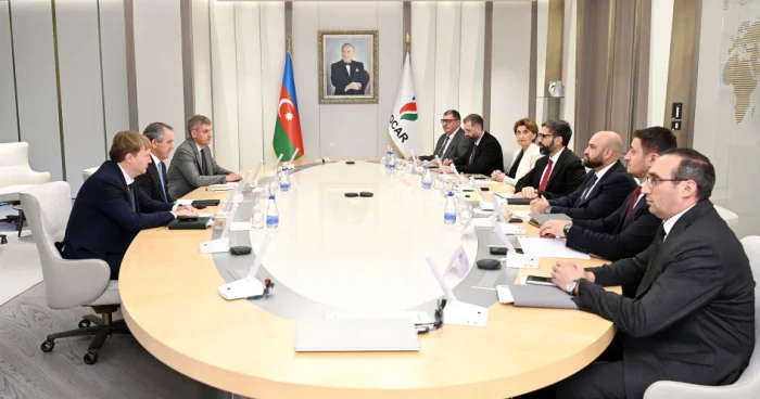SOCAR ın prezidenti “DeGolyer and MacNaughton” şirkətinin sədri ilə görüşüb
