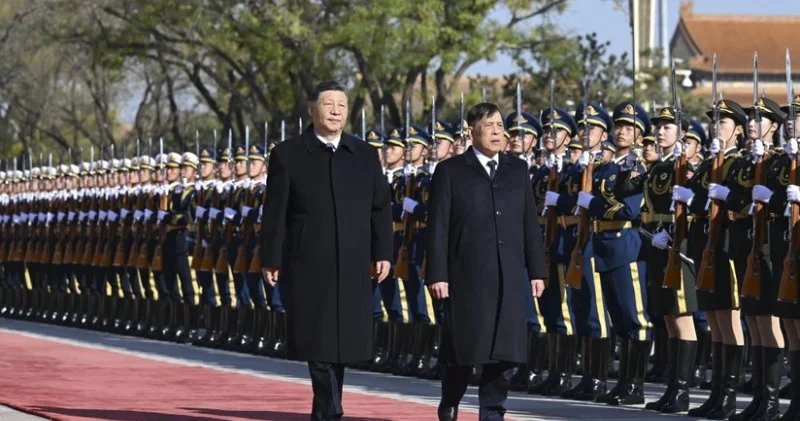 Çin Tailandla strateji əlaqələri gücləndirməyə hazırdır