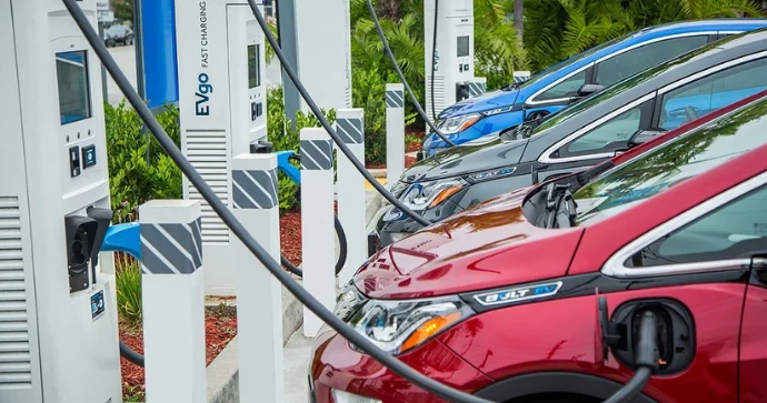 Elektromobillər niyə zəmanət dövründə xarab olur? Mütəxəssis səbəbləri AÇIQLADI VİDEO