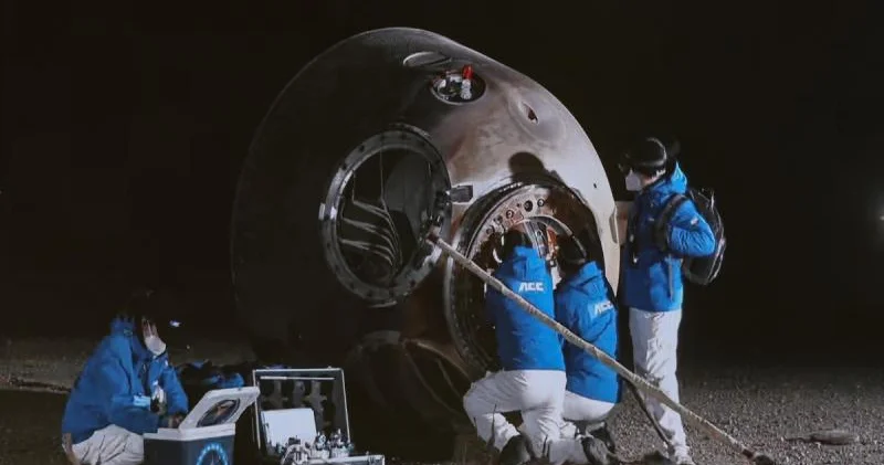 Çin taikonavt heyəti Tienqondan təhlükəsiz yerə qayıdıb