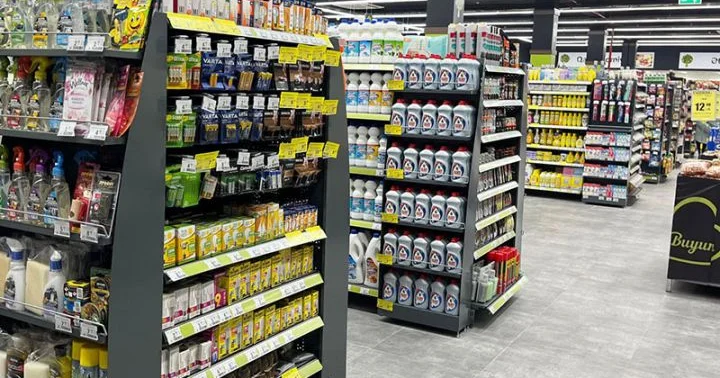 Əhalinin bir nəfəri orta hesabla ayda 513,8 manatlıq mallar alıb