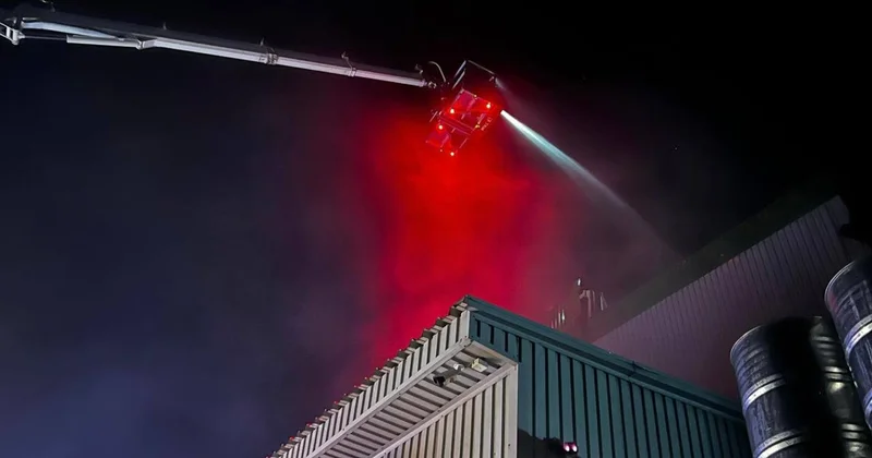 Посольство Азербайджана в Киеве пострадало при российской атаке ФОТО