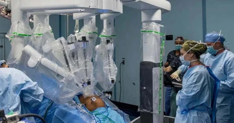 Pakistanın paytaxtında ilk robotik cərrahi əməliyyat keçirilib