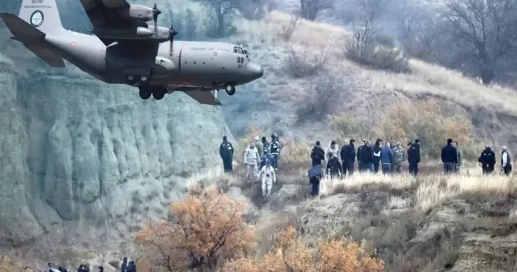 Qəzaya düşən təyyarə ilə bağlı ŞAYİƏLƏR VƏ HƏQİQƏTLƏR