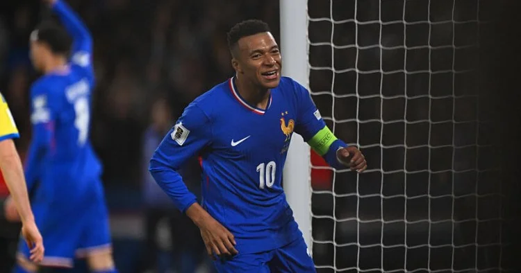 Fransa Ukraynaya şans tanımadı VİDEO