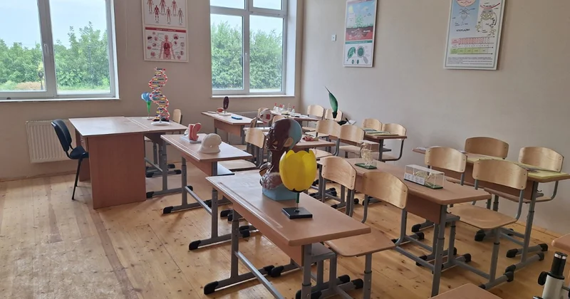 Bölgələrdə təhsil infrastrukturu yenilənməyə davam edir Fotolar