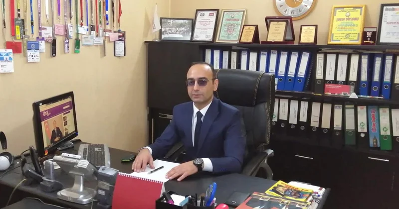 Bu gün baş redaktorumuz və təsisçimiz Emin Axundovun 54 yaşı tamam olur