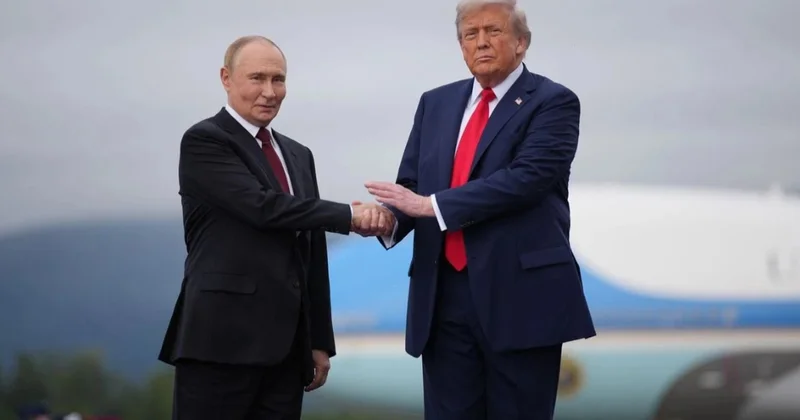 Kremlın çarəsiz geosiyasi manevri: Budapeşt mesajının arxasında nə dayanır?