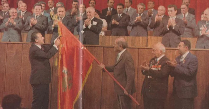 Elmin və elm adamlarının böyük himayədarı Ümummilli lider Heydər Əliyevin unudulmaz xatirəsinə