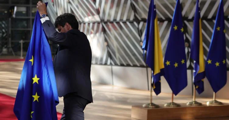 WP: Скандал в Киеве может ударить по помощи и вступлению Украины в ЕС