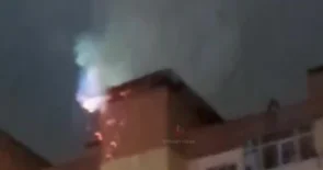 Hövsanda bina yandı VİDEO