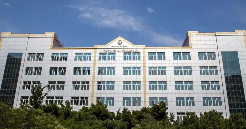 При аварии на заводе Azərsilah погиб человек Minval Politika