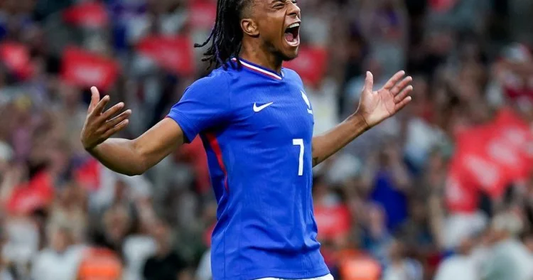 Avropa nəhəngləri Bavariya nın futbolçusunu transfer etmək istəyir