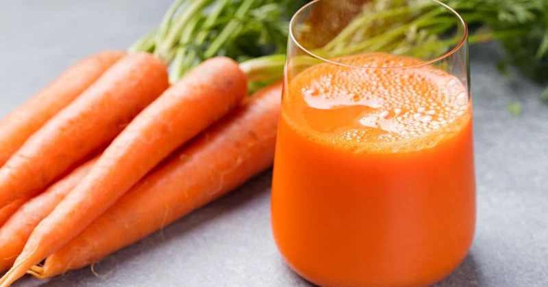 Retinol şirəsi: Bir stəkan için və cavanlaşın