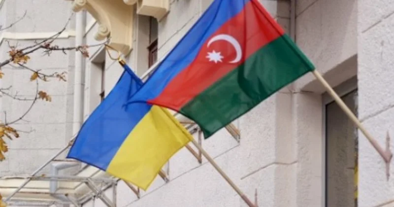 Зеленский сообщил о попадании в посольство Азербайджана