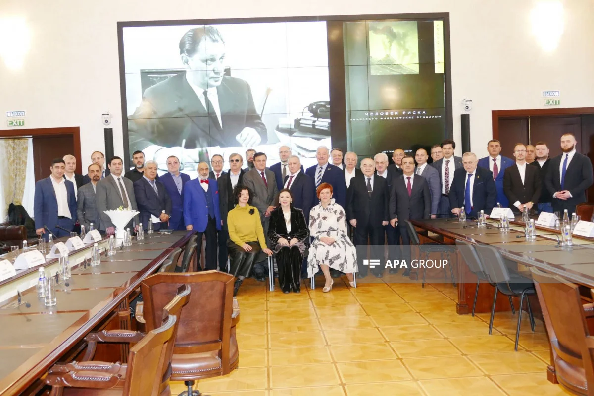 Rusiya Prezident Akademiyasında Putinin azərbaycanlı müəlliminin xatirəsi anılıb FOTO