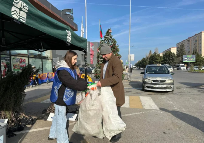 Sumqayıtda tullantılarla bağlı AKSİYA keçirildi FOTO KONKRET