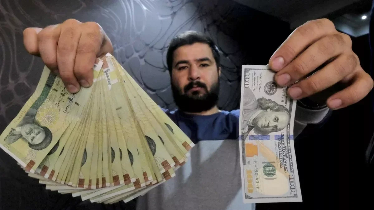 İranda dollar KƏSKİN BAHALAŞDI