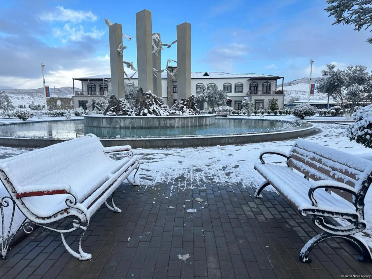 Ağalıda qarlı səhər FOTOREPORTAJ