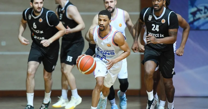 Basketbol Liqası: IX tura yekun vuruldu