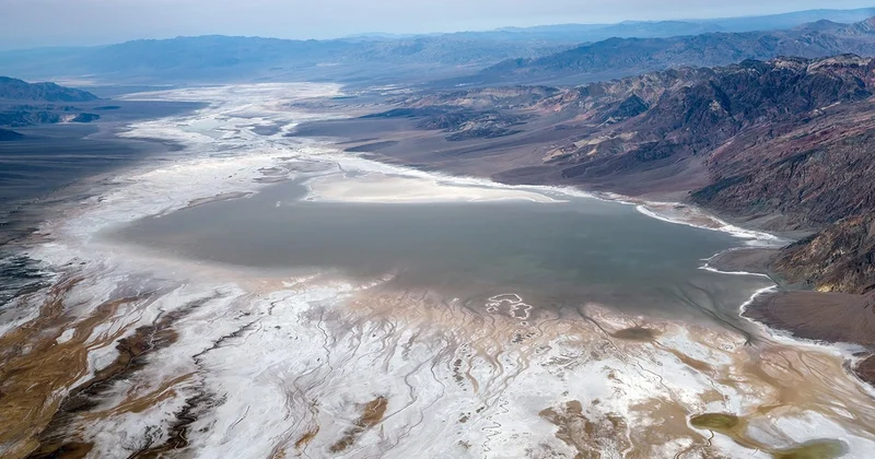 Minlərlə il əvvəl yoxa çıxan göl Ölüm vadisinə qayıtdı