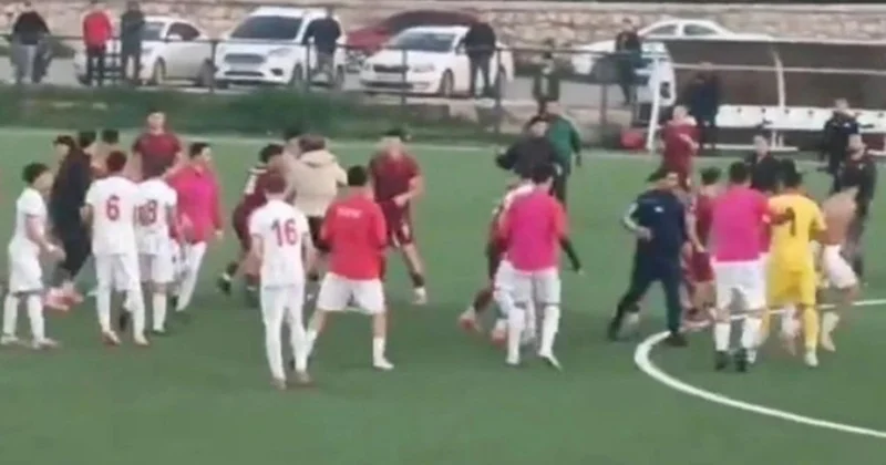 Qalib gələn komandaya hücum etdilər 4 yaralı Video