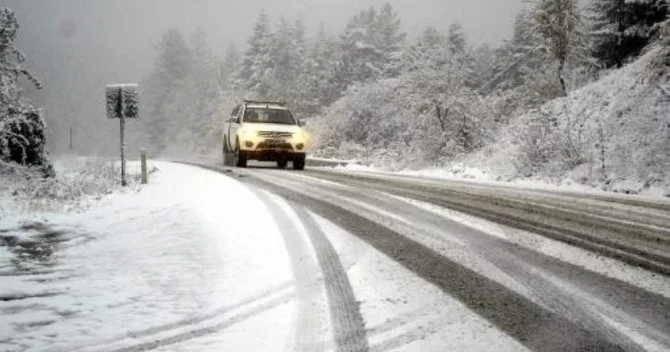 Sürücülərə XƏBƏRDARLIQ Yollar buz bağlayacaq