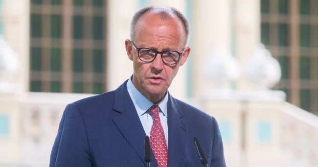 “Putin əsrimizin Hitleridir: Ukrayna çökərsə, müharibə dayanmayacaq“ Mers