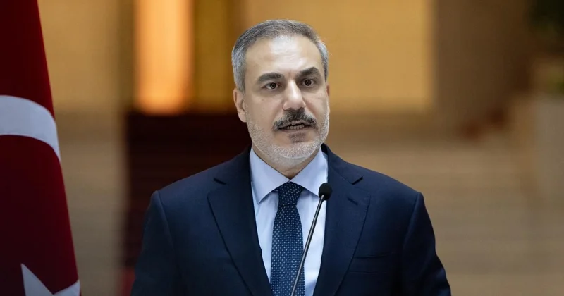 Ukrayna üzrə sülhün ayrı ayrı şərtləri yalnız referendum yolu ilə mümkündür Hakan Fidan