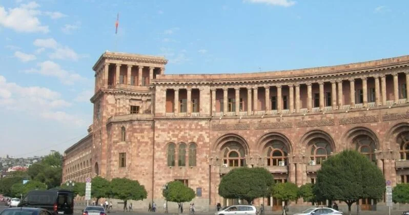 Соцопрос в Армении стал ударом для реваншистов ПОДРОБНОСТИ