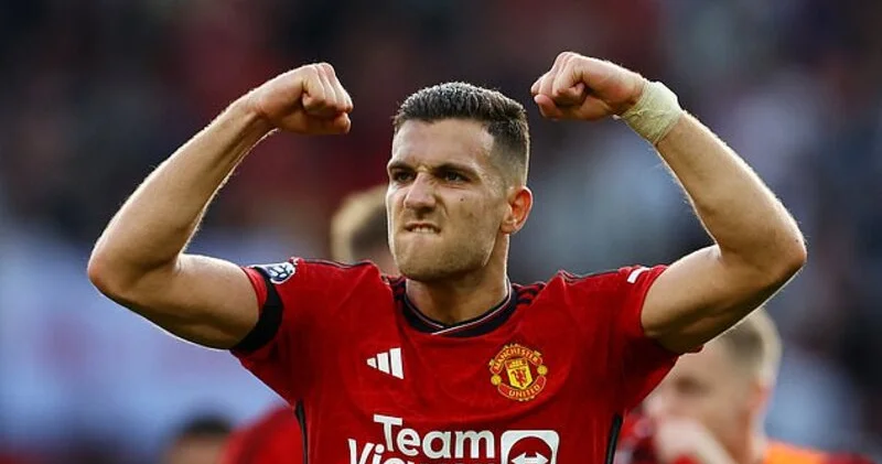 “Real Madrid” portuqaliyalı futbolçu ilə maraqlanır