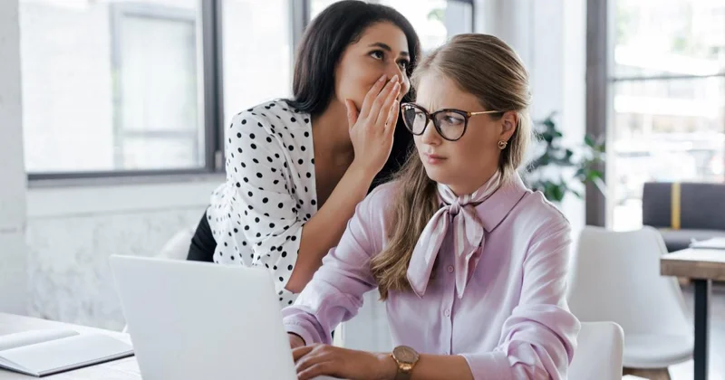 Sonsuz yalan danışırlar: Xroniki yalançıların 11 vərdişi