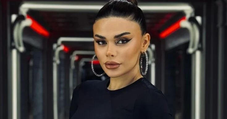 Elton gündəmdə yox idi, adımı çəkib gündəmə qayıtdı